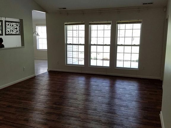3rd image of 6800 La Christa Way