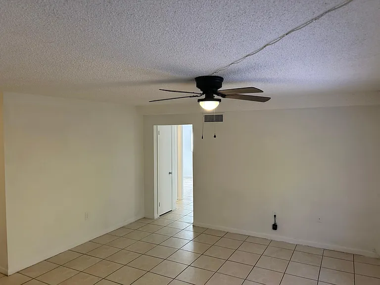 7025 Hibiscus Ave S #1 — Photo 6