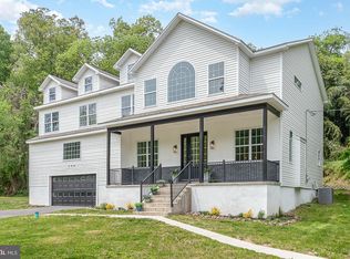 390 Clark Rd, Hummelstown, PA 17036