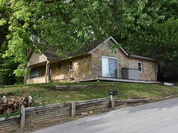 20 E College Ave, Martinsville, IN 46151