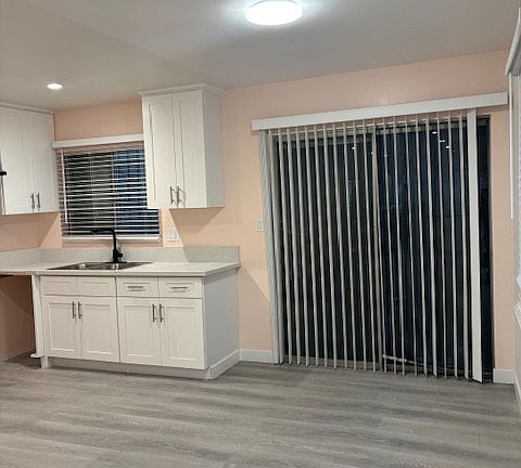 2nd image of 950 S Gramercy Dr #1