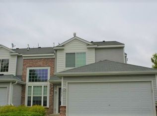 7635 Arboretum Village Ct, Chanhassen, MN 55317