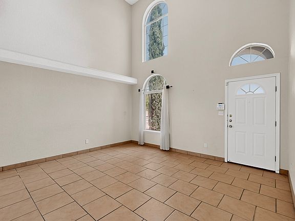 5th image of 14224 Desert Ash Dr