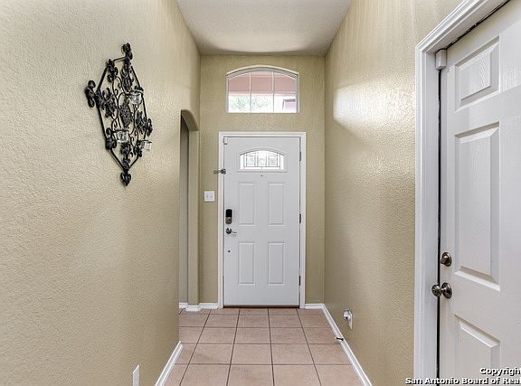 3rd image of 11111 Grapevine Hl