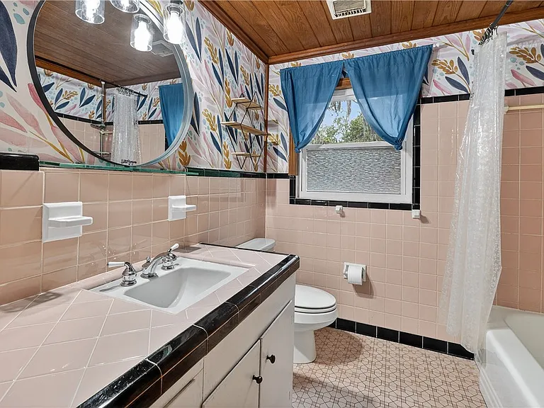 1601 Walnut Ave — Photo 23