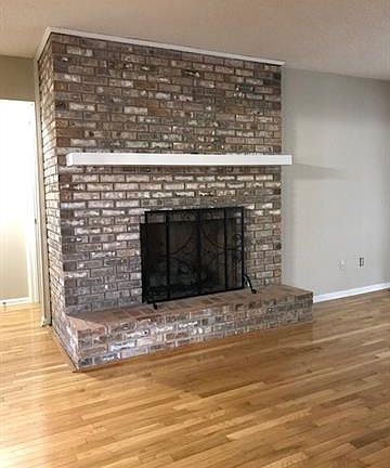5th image of 610 Britton Creek Dr #610