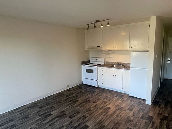3rd image of 356 Jayne Ave #304