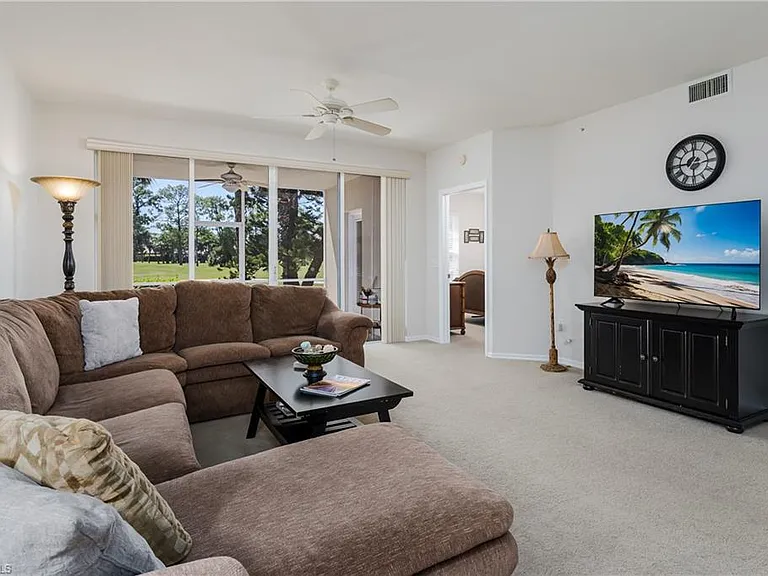 8085 Celeste Dr #812 — Photo 6