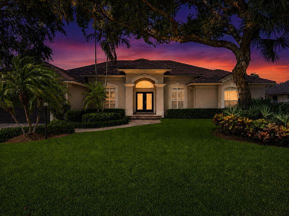 5th image of 19044 SE Jupiter River Drive