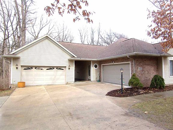 2nd image of 10 Edgewood Dr