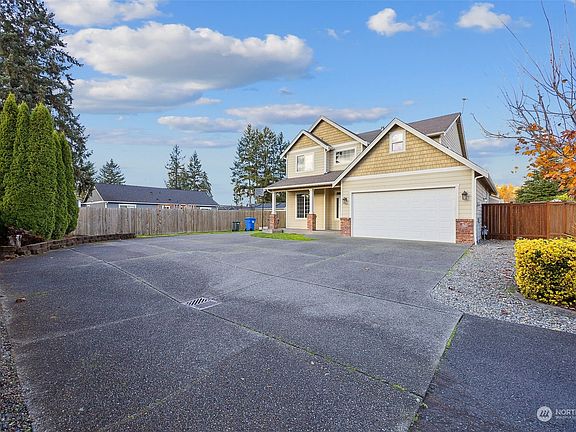 2nd image of 1907 8th Avenue SE