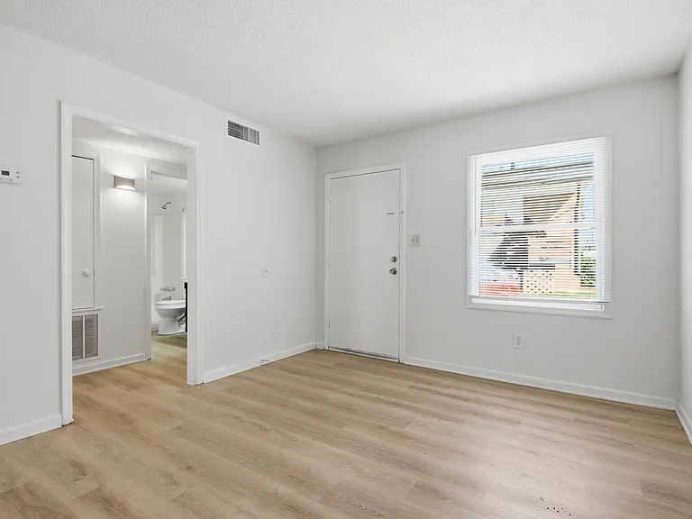 268 Church St NE — Photo 15