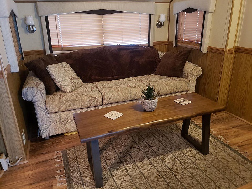 1st image of 38249 Oriole Way