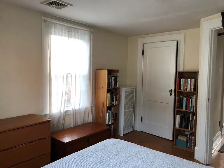 77 Pearl St #2 — Photo 9