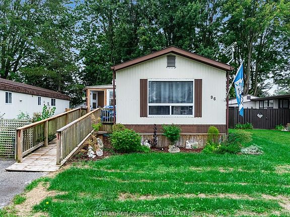 2nd image of 96 Regency Dr