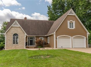 2690 Tulip St NE, Canton, OH