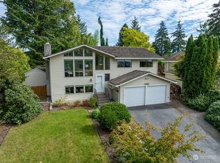 11304 19th Pl SW, Seattle, WA 98146