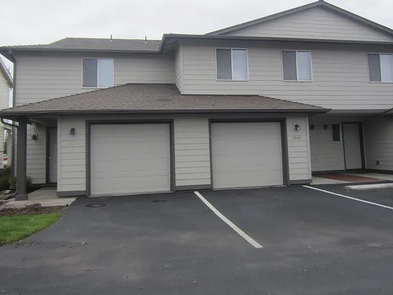 2641 NW Cedar Ave #1 — Photo 1