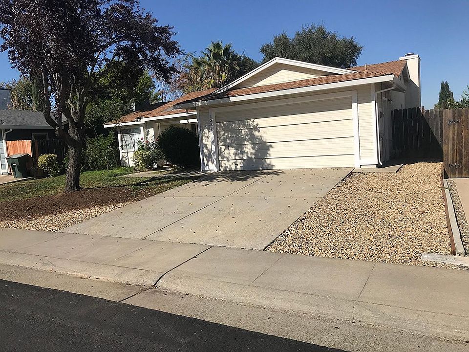 1st image of 1333 Foxhollow Way