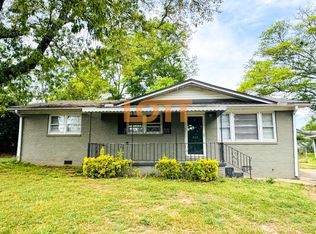 323 Welcome Ave, Greenville, SC 29611