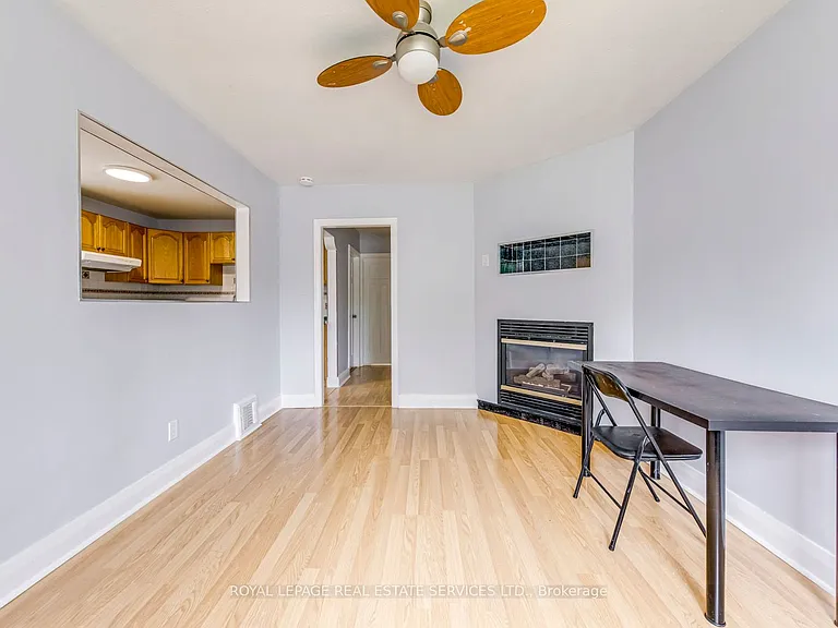 75 Elma St — Photo 5
