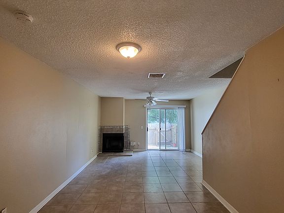 2nd image of 5702 Bratton Dr