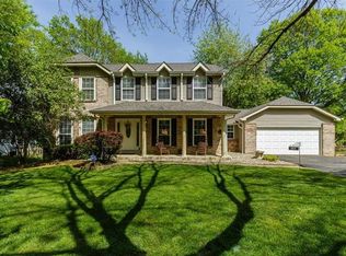 404 Mason Ridge Dr, Saint Charles, MO 63304