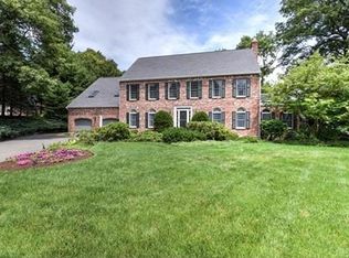 160 Margery Ln, Westwood, MA 02090