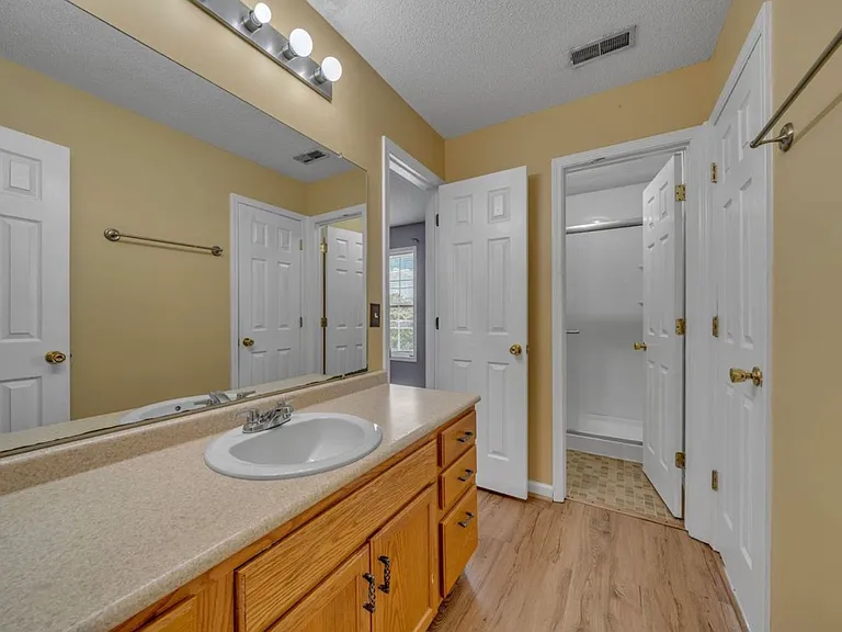 1325 Sunfield Dr — Photo 11