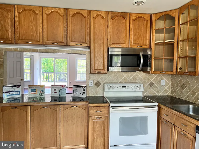 516 Meadow Hall Dr #D516 — Photo 6