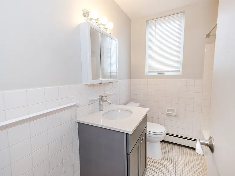 Hiawatha Court — Photo 32