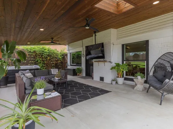 208 Skyloop Dr, Austin, TX 78745