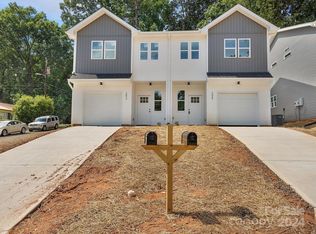 203/205 9th Avenue Ave SE, Hickory, NC 28602