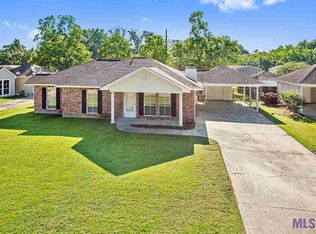 13444 Chase St, Gonzales, LA 70737
