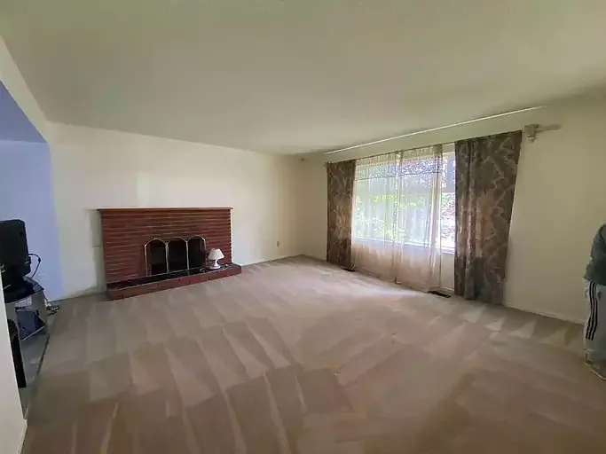 11 Seaport Ave #1A — Photo 3