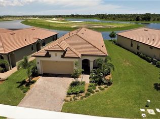 10061 Cozy Grove Dr, Venice, FL 34293
