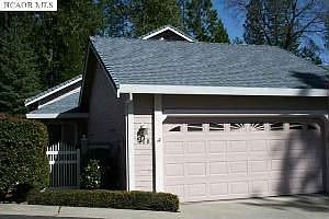 1st image of 108 Carriage Ln
