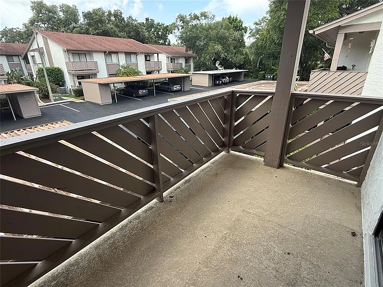 514 Longfellow Ct #C — Photo 24