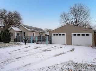 1315 N Linden St, Bloomington, IL 61701