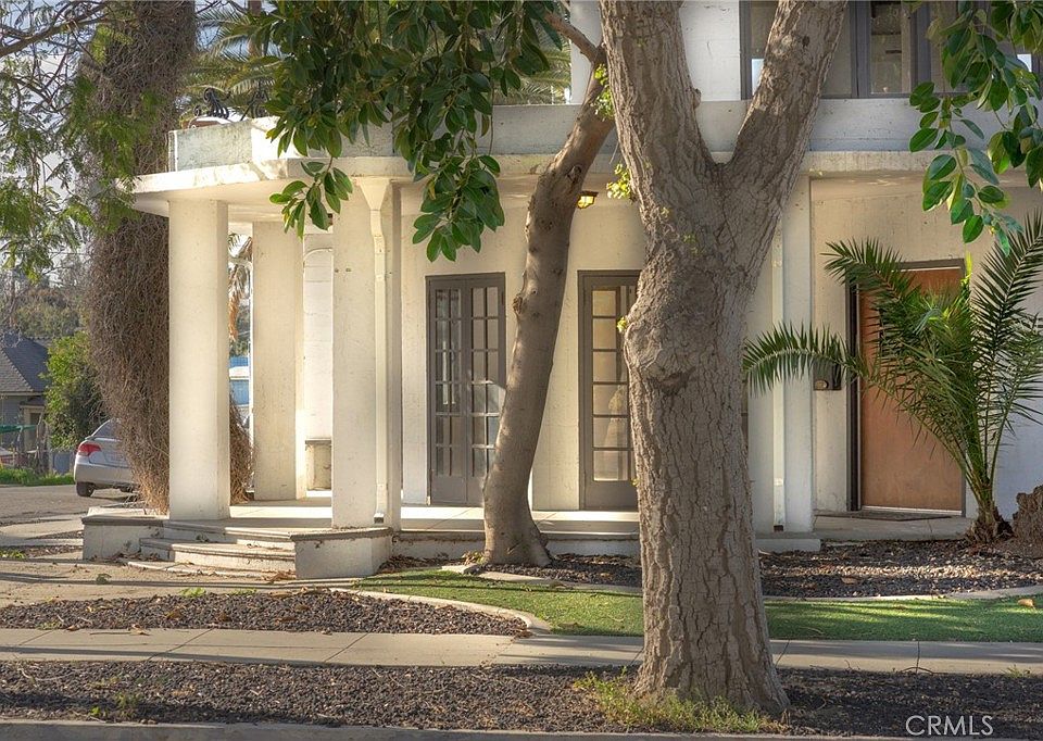 2691 Orange St, Riverside, CA 92501 Zillow
