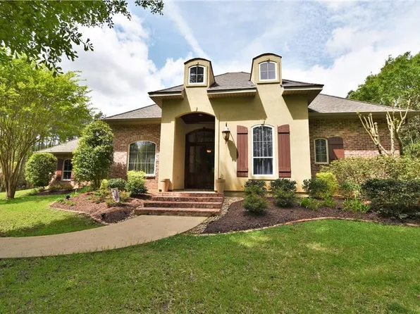 140 Hidden Path Dr, Pineville, LA 71360