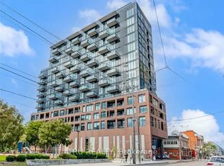 1221 King St W #7026, Toronto, ON M6K 1G3