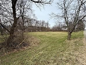 5th image of 00-4 Winfield St Lot 94