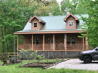 852 Spruce Creek Dr, Jamestown, TN 38556