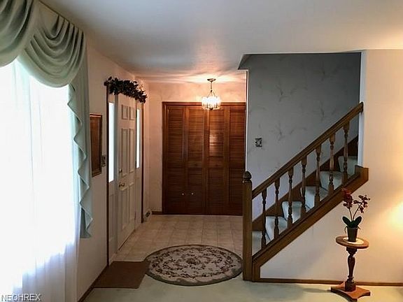 3rd image of 2150 Radcliffe Dr