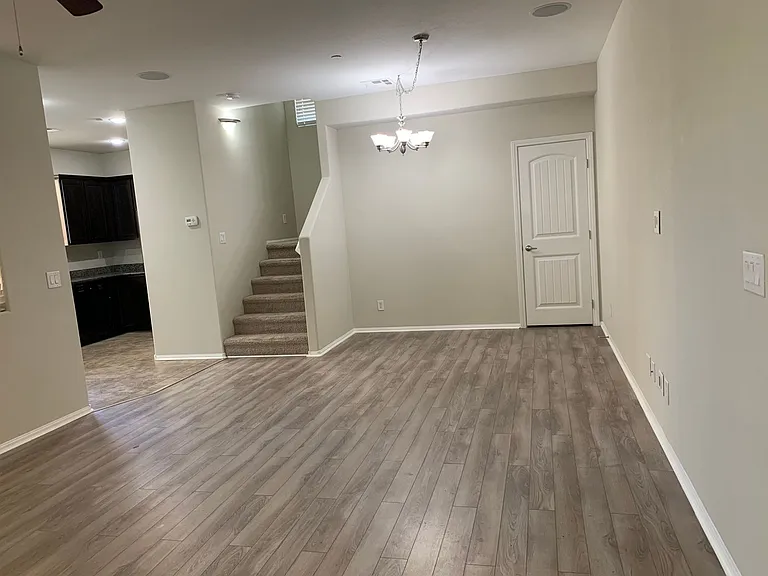 7571 Captain Lord Ct — Photo 5