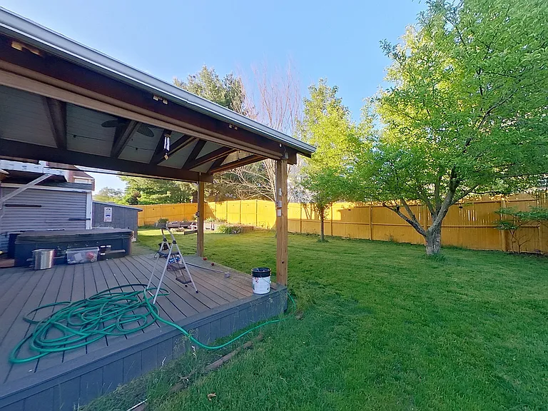 43 Mission Ave — Photo 28