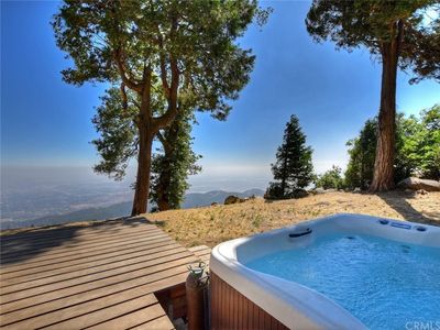 24187 Rockview Dr, Crestline, CA, 92325