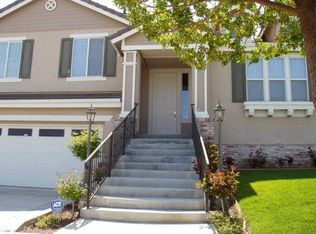 91 E Country Club Dr, Brentwood, CA