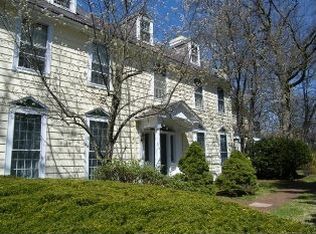 284 President Ave, Providence, RI 02906